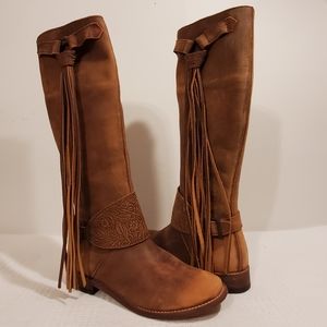 🆕️ VERY VOLATILE DISTRESSED FRINGE WESTERN